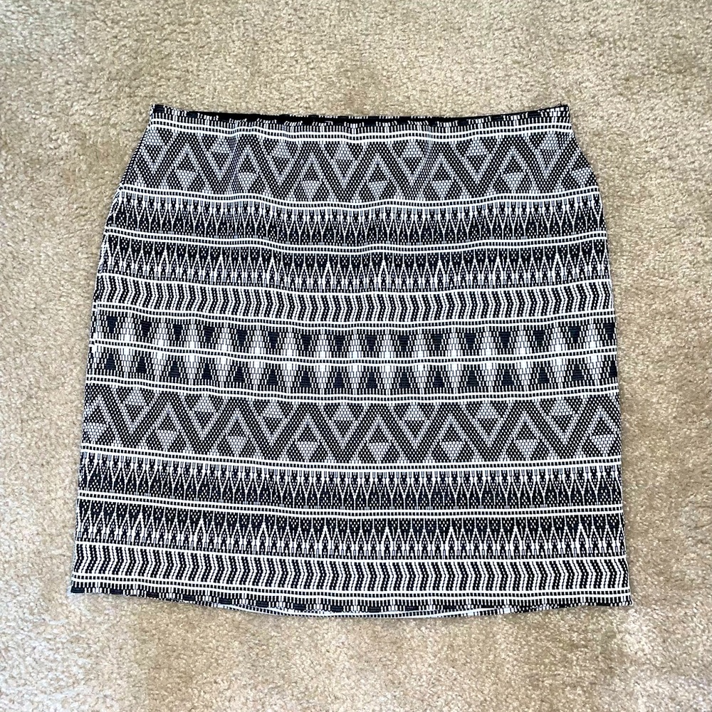 NWOT Express Mini Skirt/ Pencil skirt